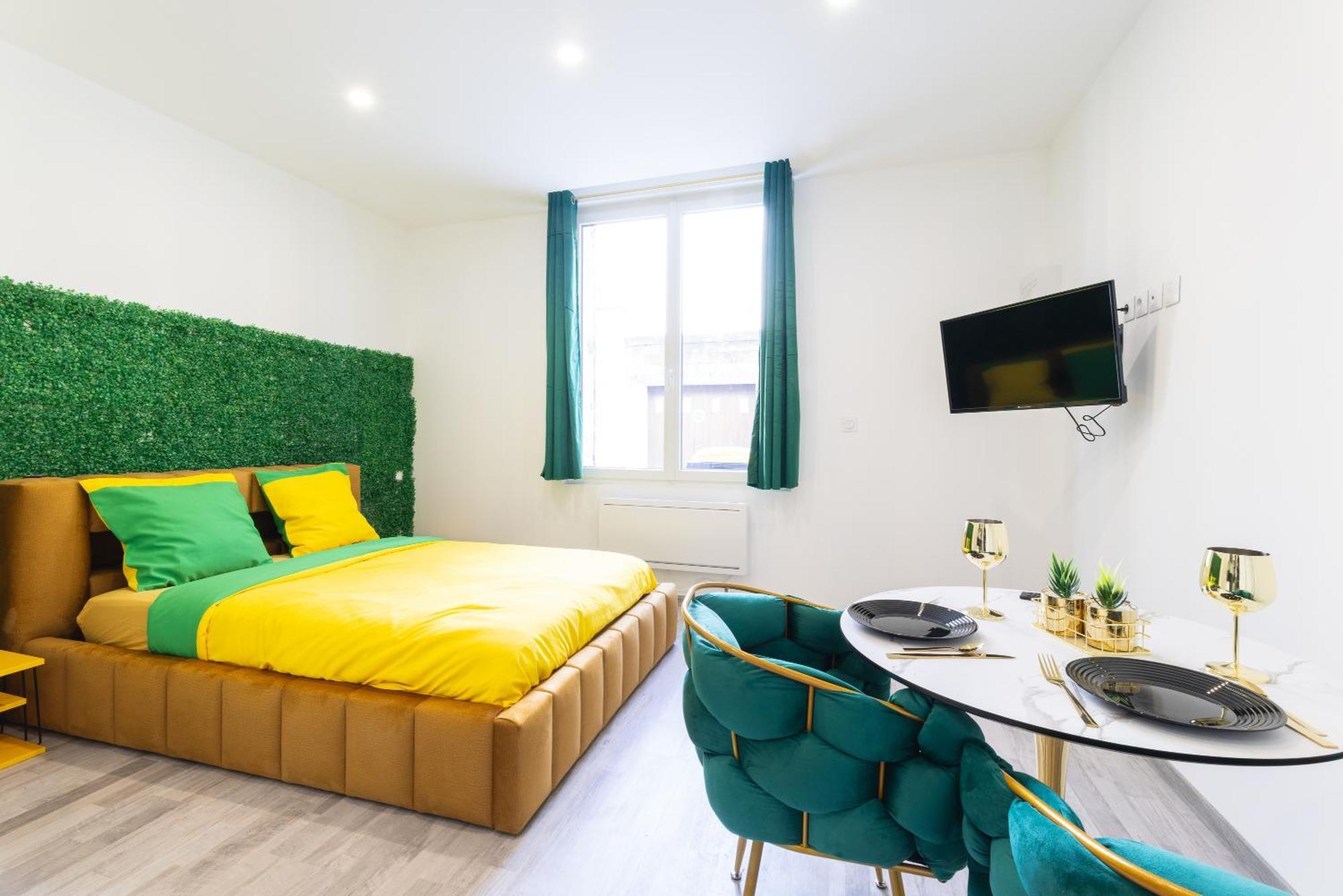 Glm Groupe - Glm Residences 2 Сен-Кантен Екстериор снимка